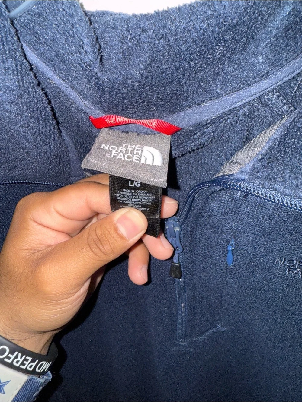 The north face Men’s Navy Half-Zip Fleece Pullover